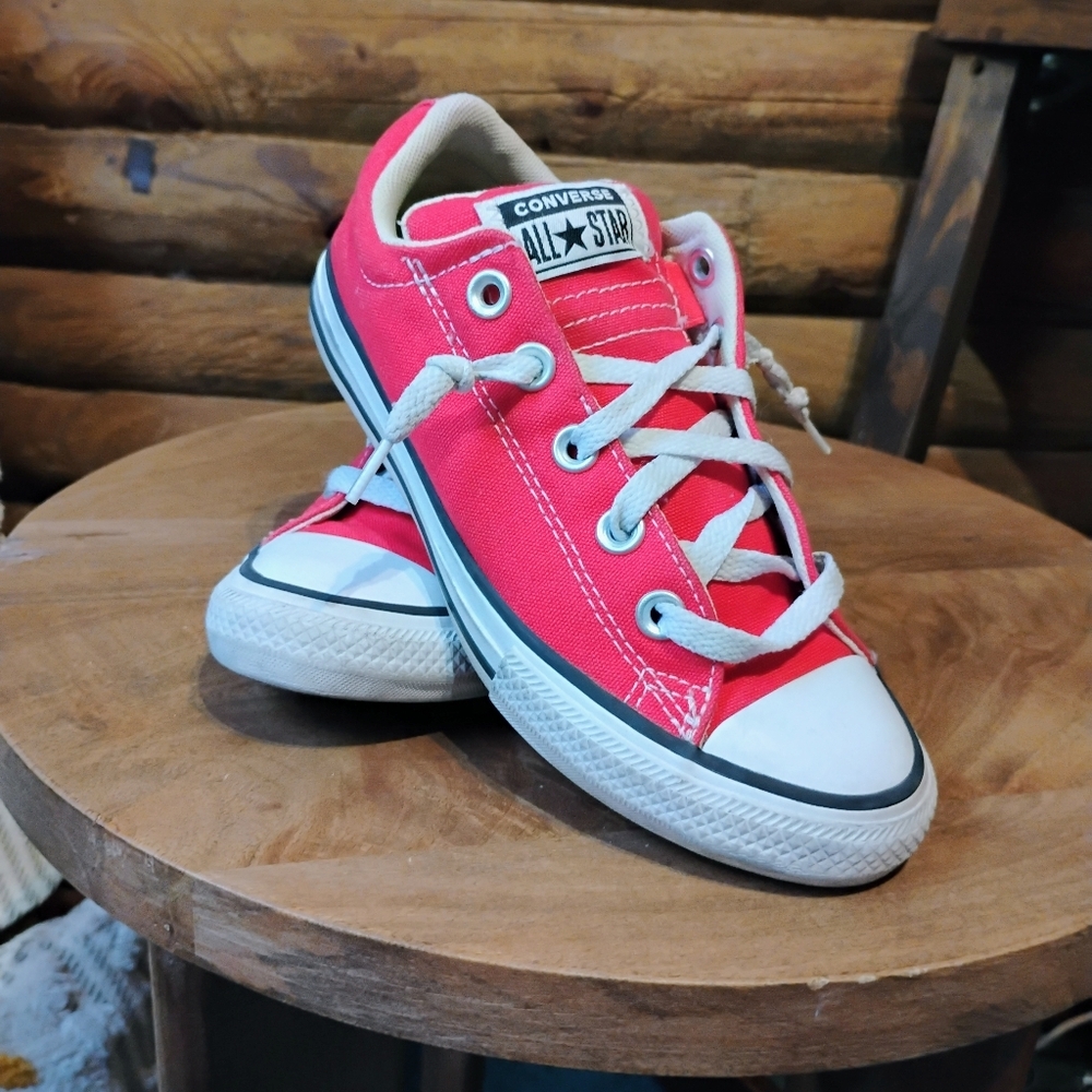 Converse CTAS Street Slip-On Youth Size 2.5 A01700F Red